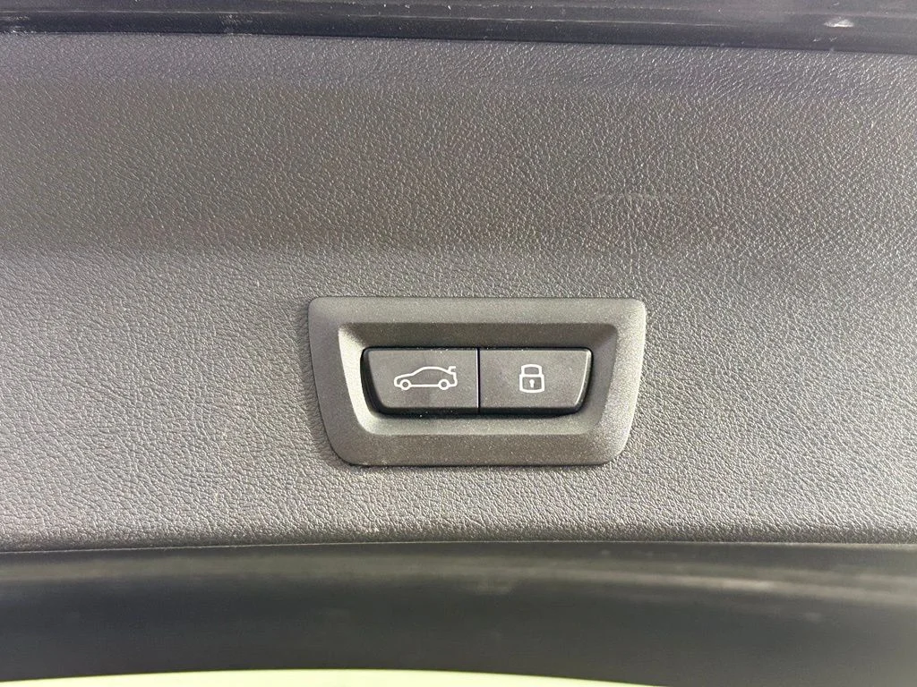 Certified Used 2024 Dark Graphite Metallic BMW xDrive30i image 32