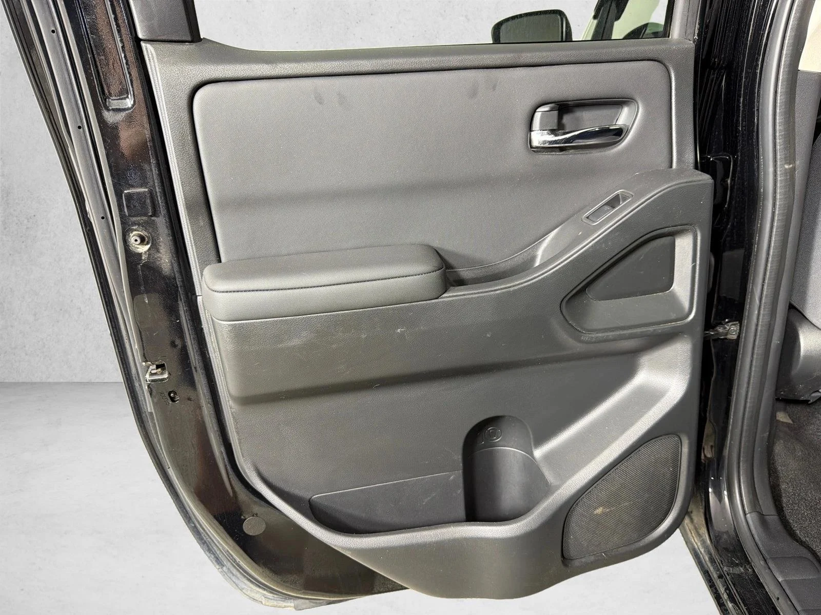 Used 2024 Blue Nissan SV image 21