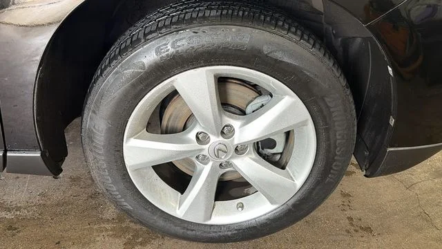 Used 2012 Black Lexus 350 image 9