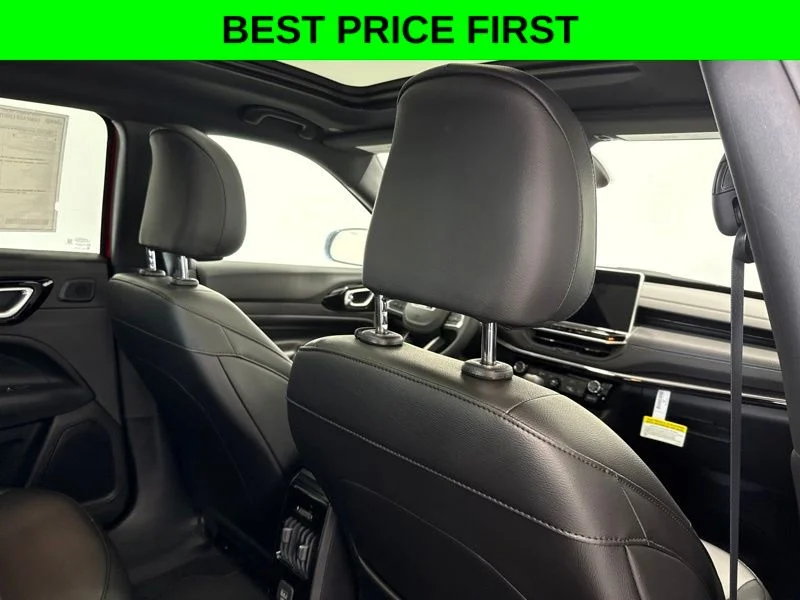 New 2026 Red Hot Pearl-Coat Exterior Paint Jeep Limited image 13