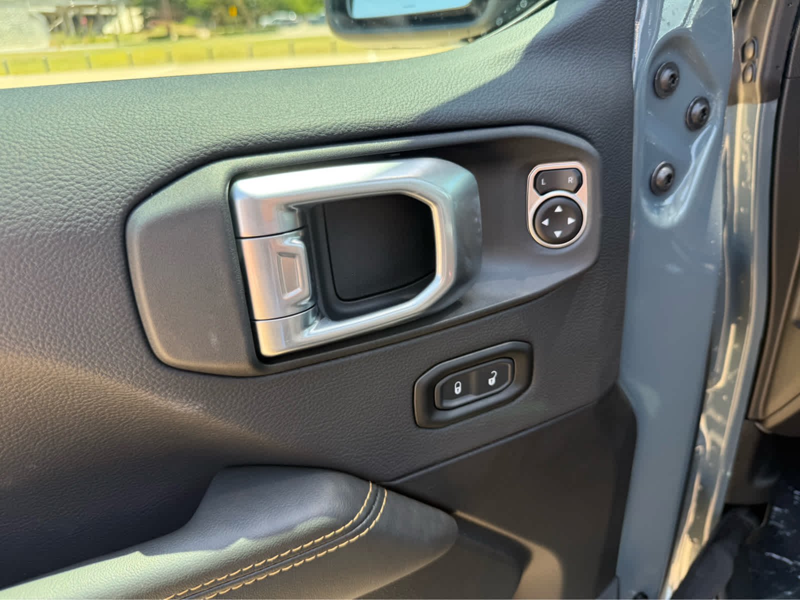 New 2026 Anvil Clearcoat Jeep Sahara image 20