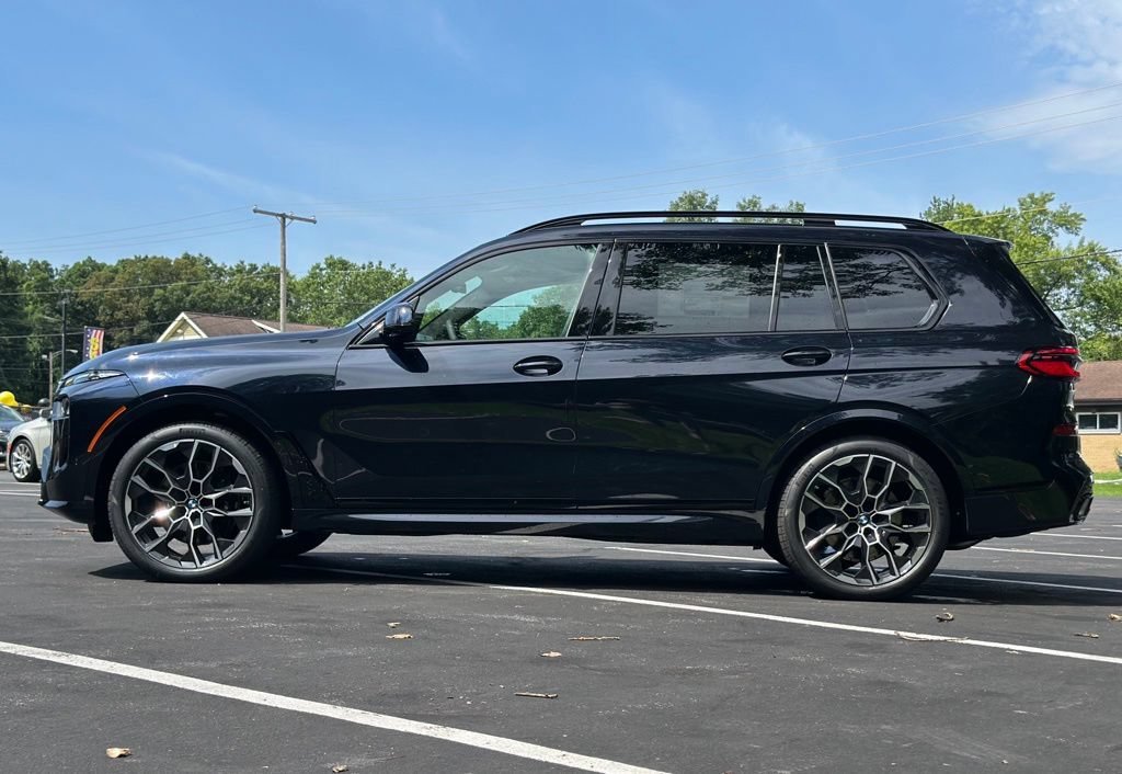 New 2027 Carbon Black Metallic BMW xDrive40i image 4