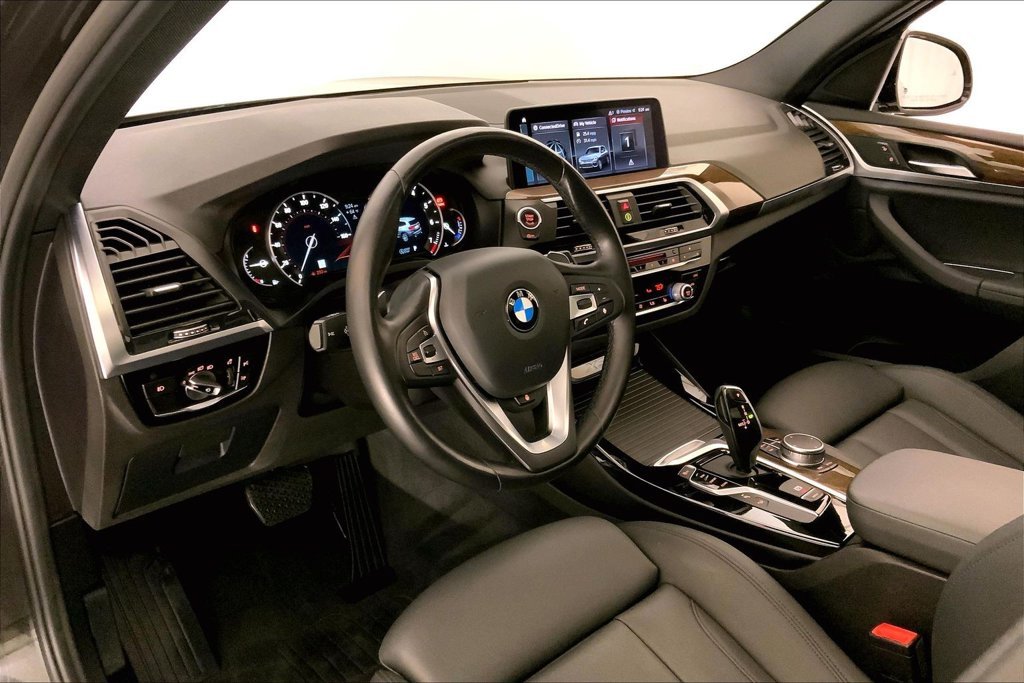 Used 2019 Dark Graphite Metallic BMW  image 21