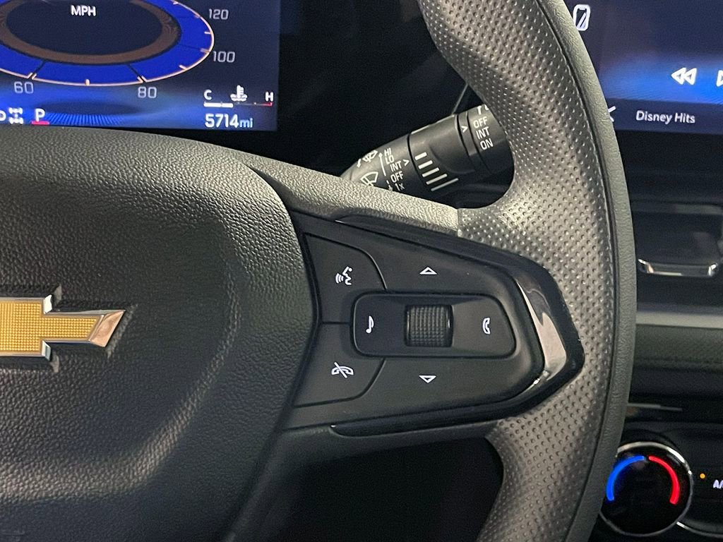 Used 2025 Marina Blue Metallic Chevrolet LT image 30