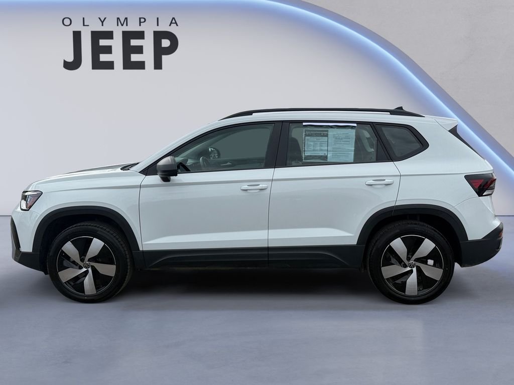 Used 2025 White Volkswagen 1.5T S image 2