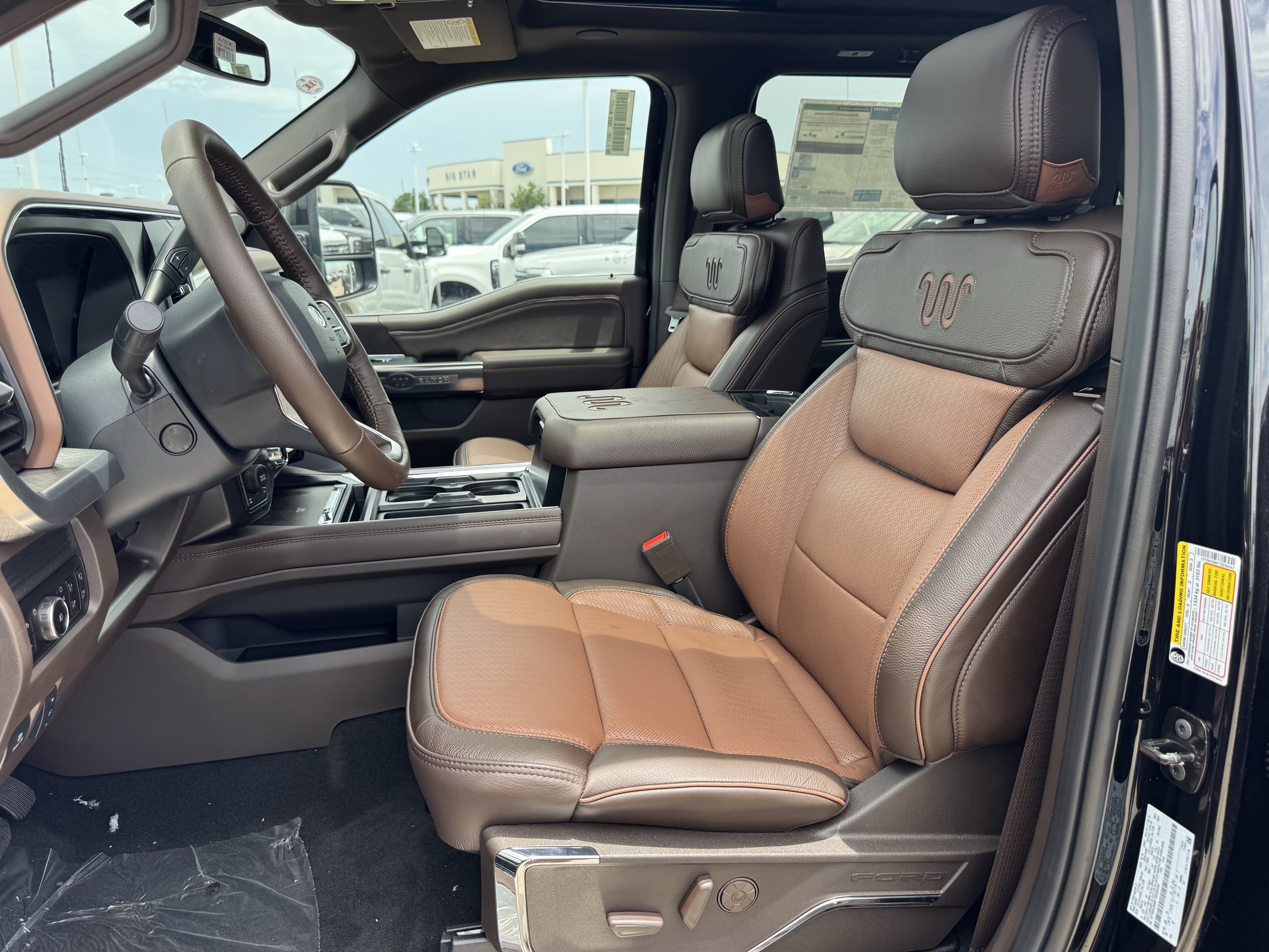New 2026 Agate Black Metallic Ford King Ranch image 19