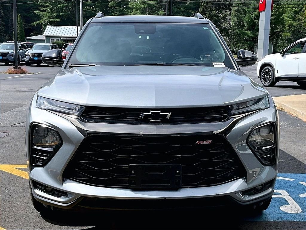 Used 2023 Gray Chevrolet RS image 2