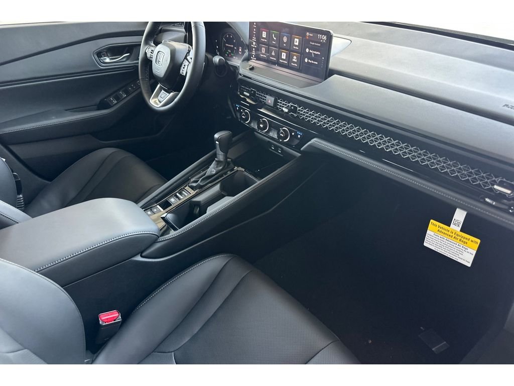 New 2026 Urban Gray Pearl Honda Touring image 18