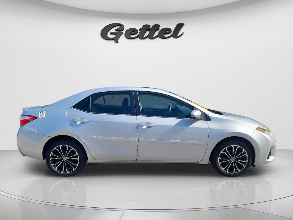 Used 2015 Silver Toyota S Plus image 4
