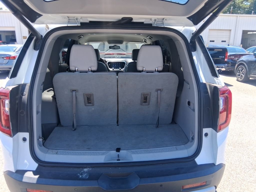 Used 2020 White GMC SLT image 15