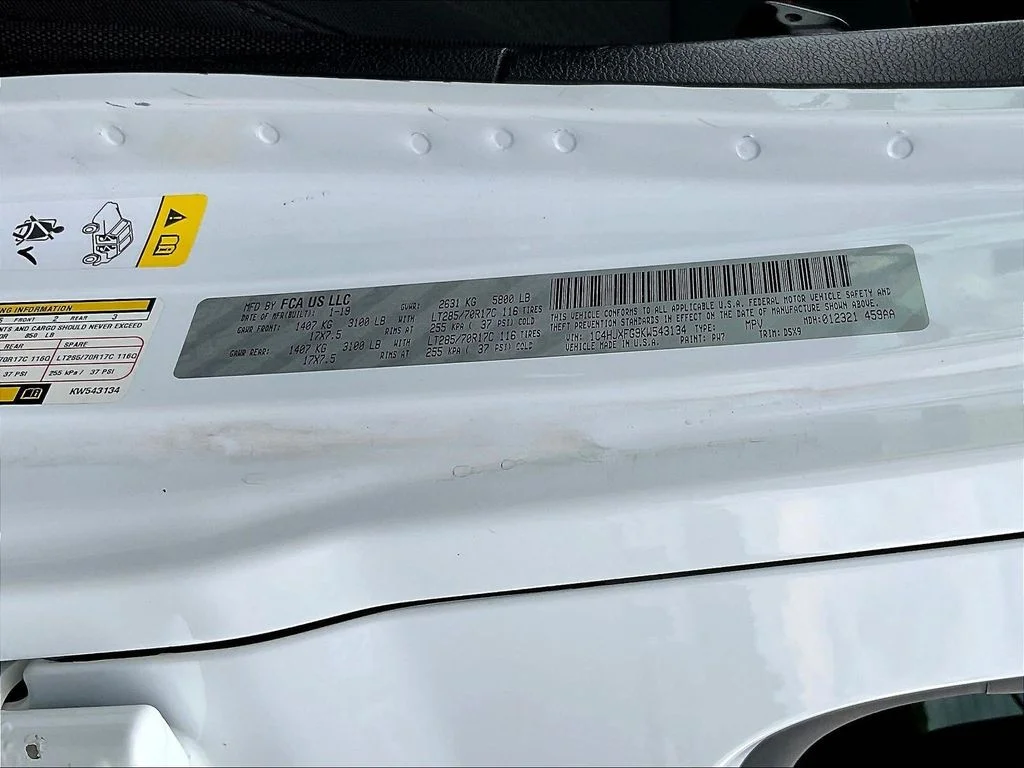 Certified Used 2019 White Jeep Unlimited Rubicon image 19