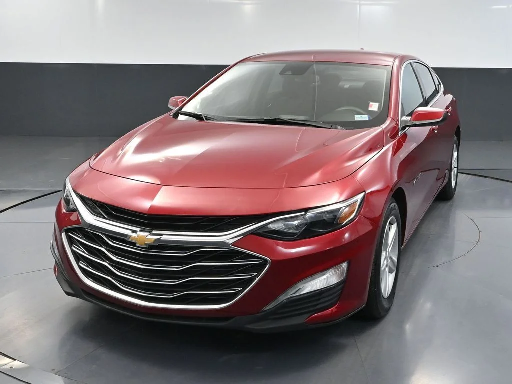 Used 2024 Red Chevrolet LT image 11
