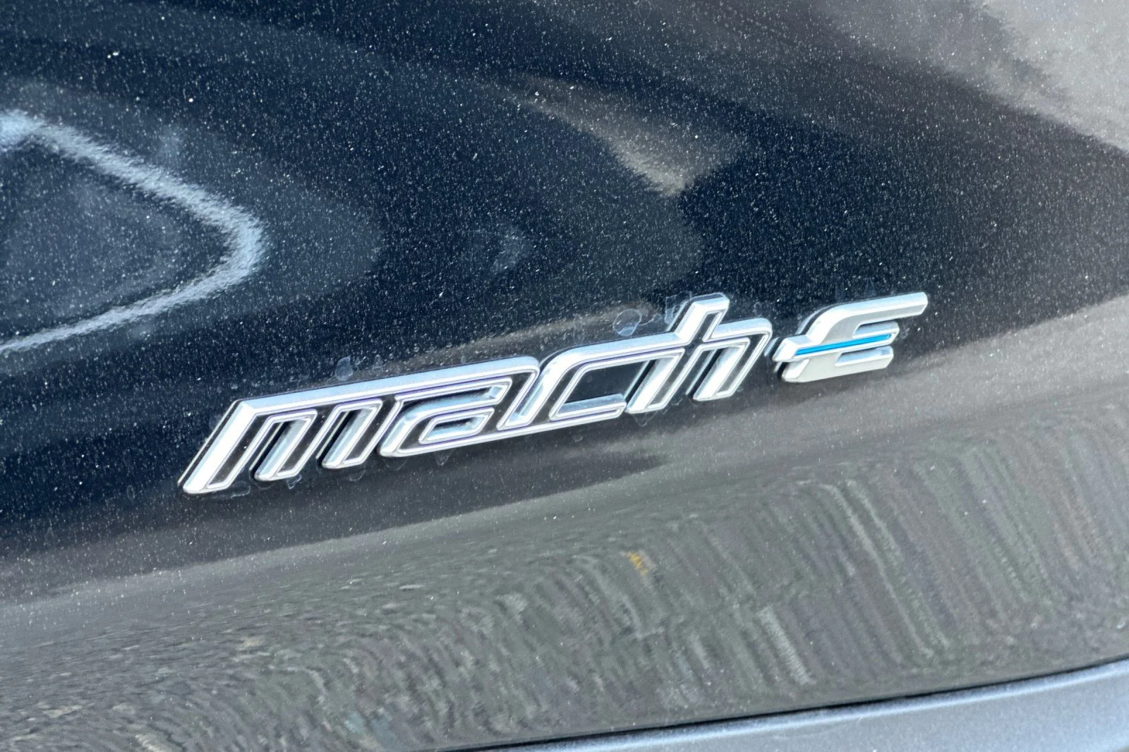 New 2026 Shadow Black Ford Select image 26