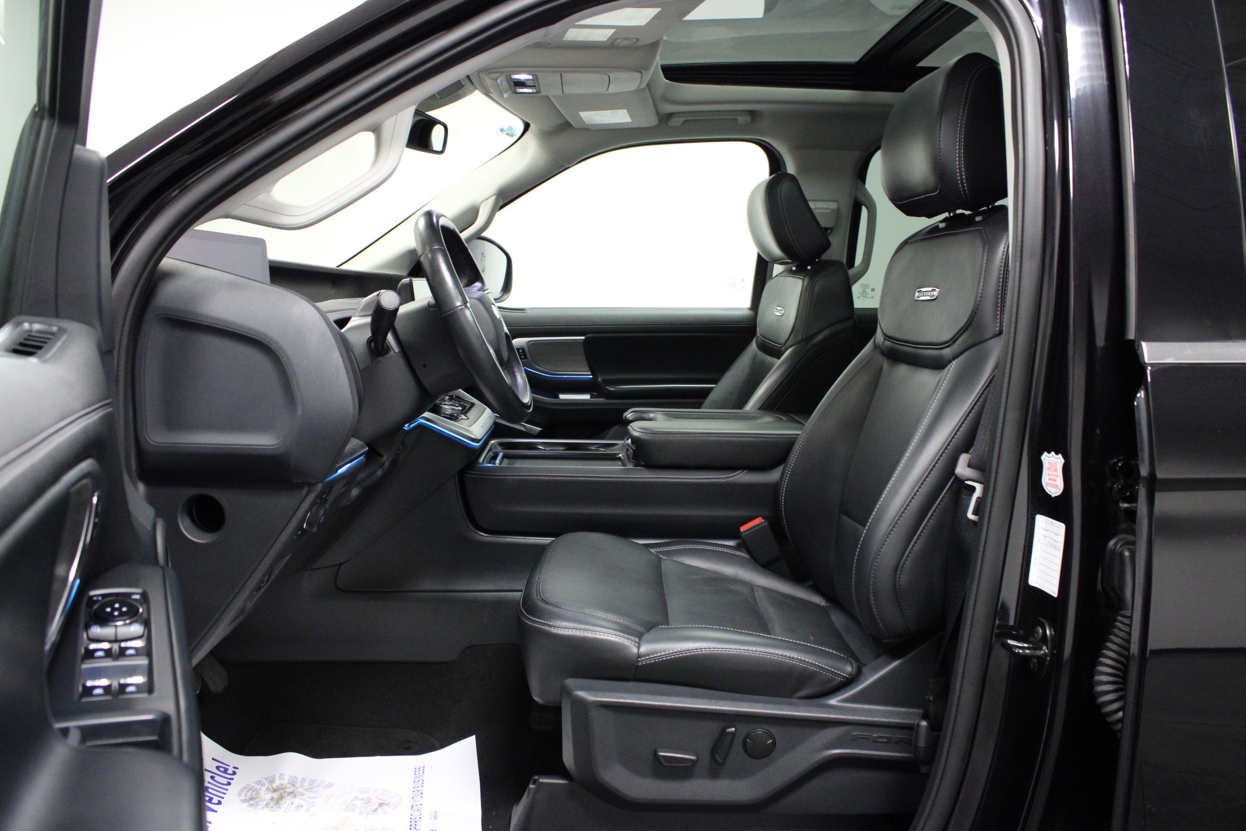 Used 2025 Black Metallic Ford Platinum image 12