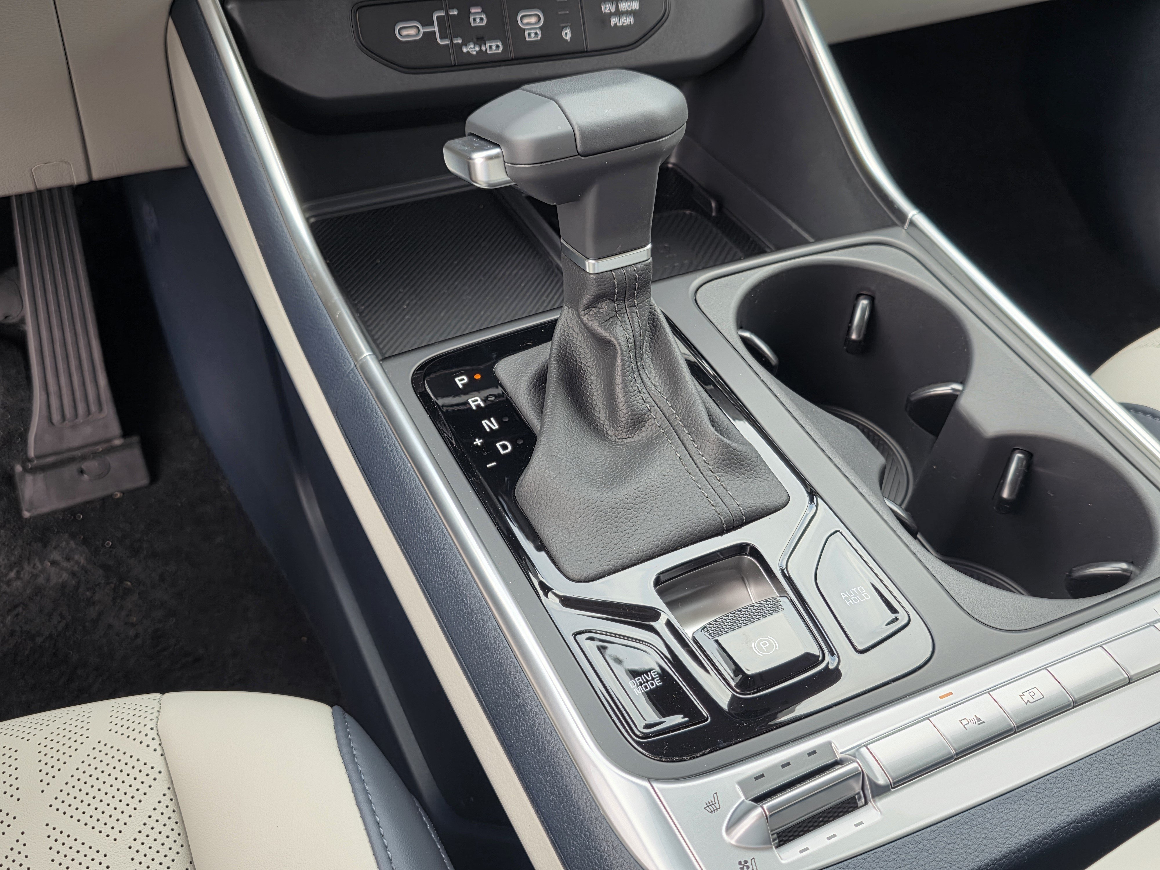 New 2026 Ivory Silver Kia SX image 22