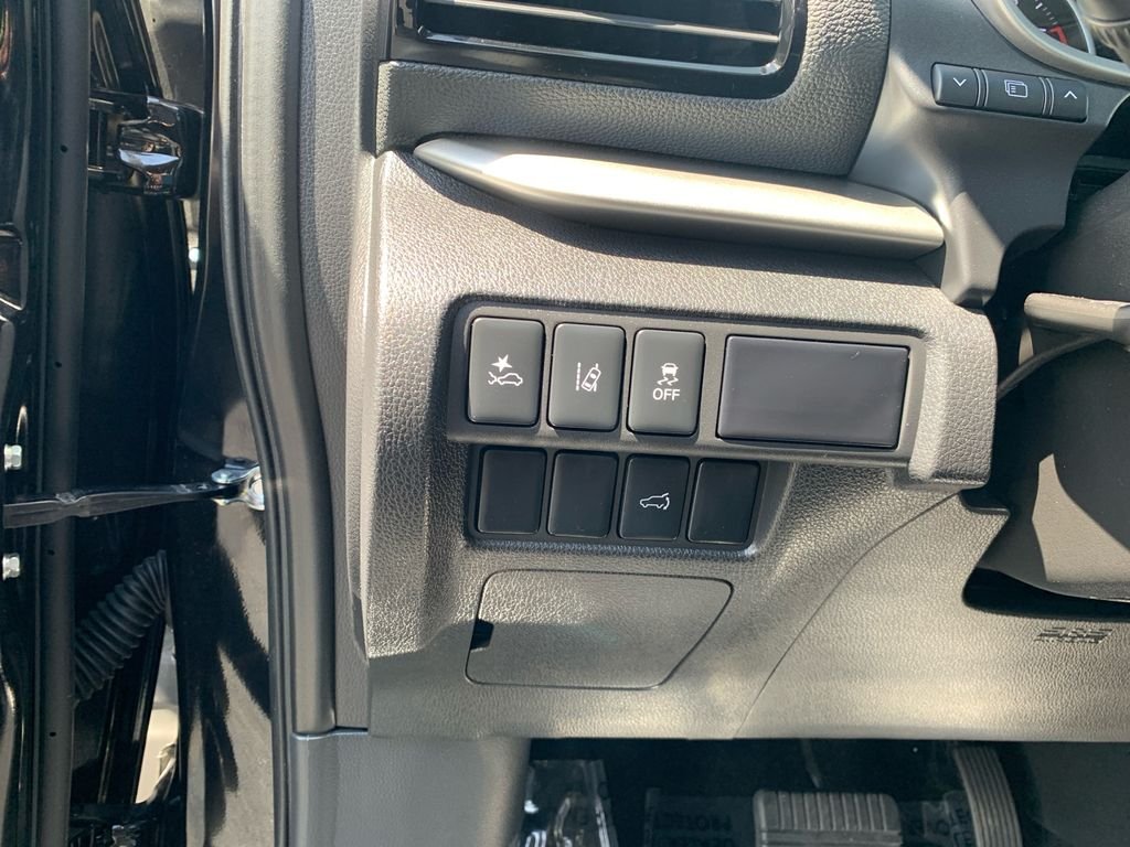Used 2026 Black Mitsubishi SE image 13