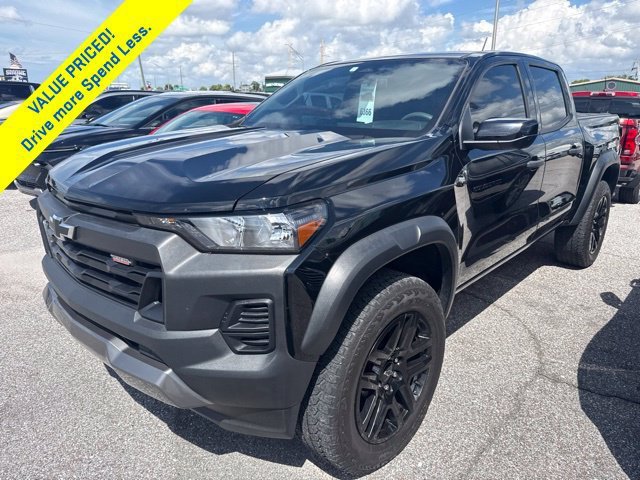 Used 2023 BLACK Chevrolet 4WD Trail Boss image 1