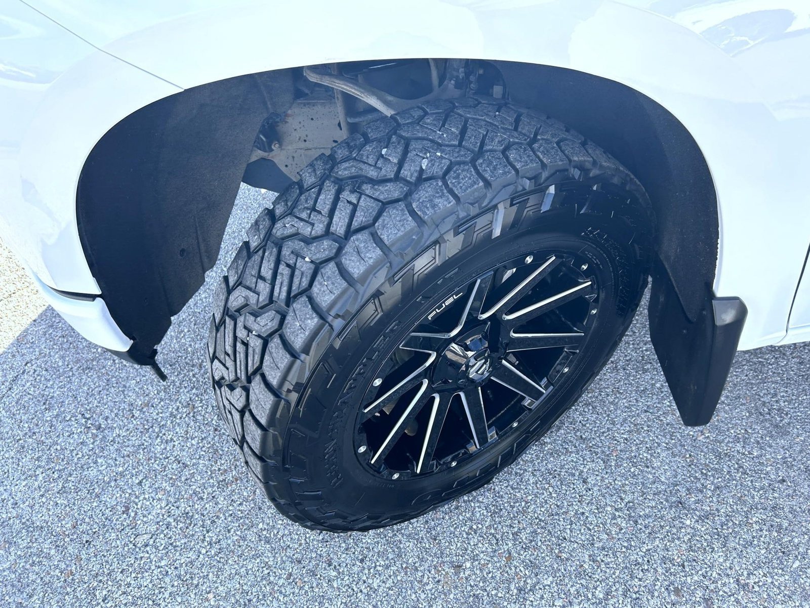 2020 Chevrolet Silverado 1500 RST - Photo 24
