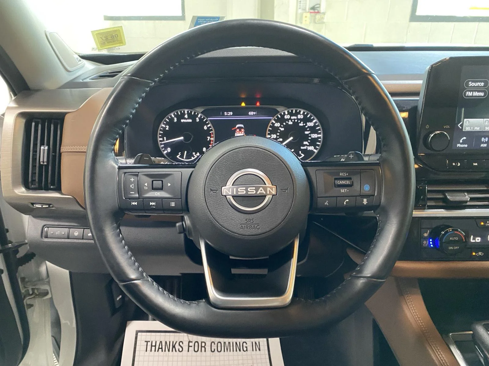Used 2022 Pearl White Tricoat Nissan Platinum image 23