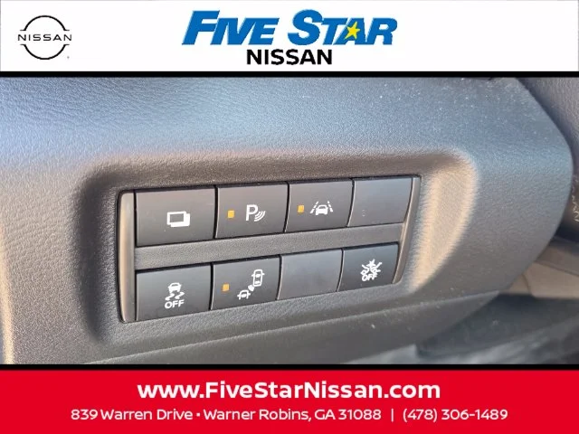 Used 2024 Blue Nissan S image 27
