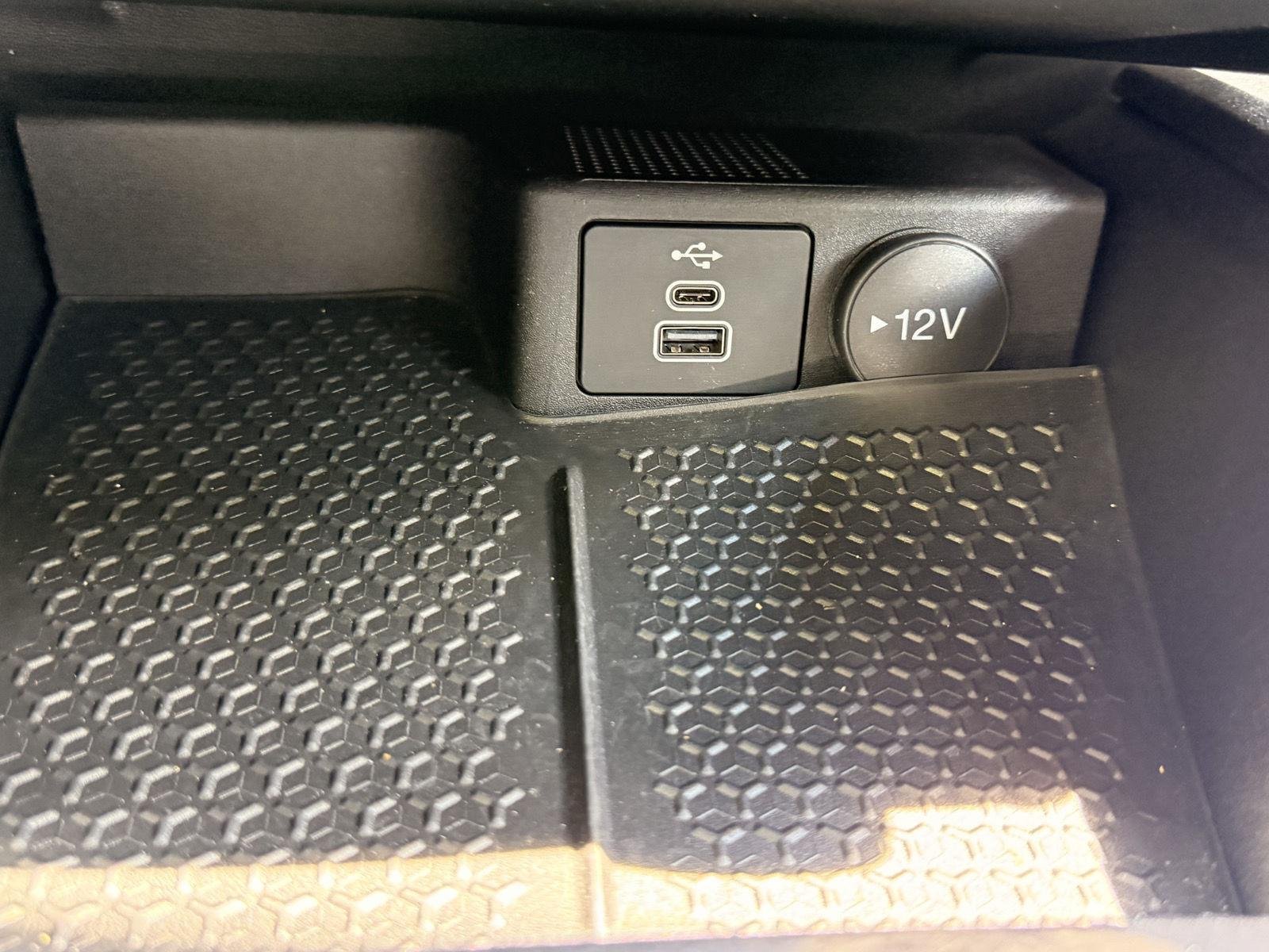 Used 2024 Cactus Gray Ford Big Bend image 34