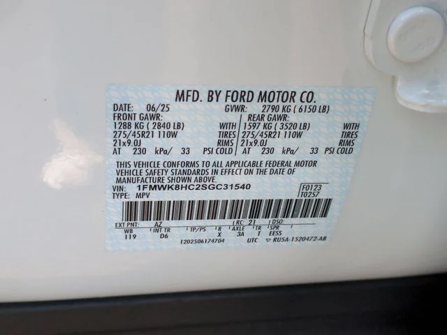 Used 2025 White Ford Platinum image 39