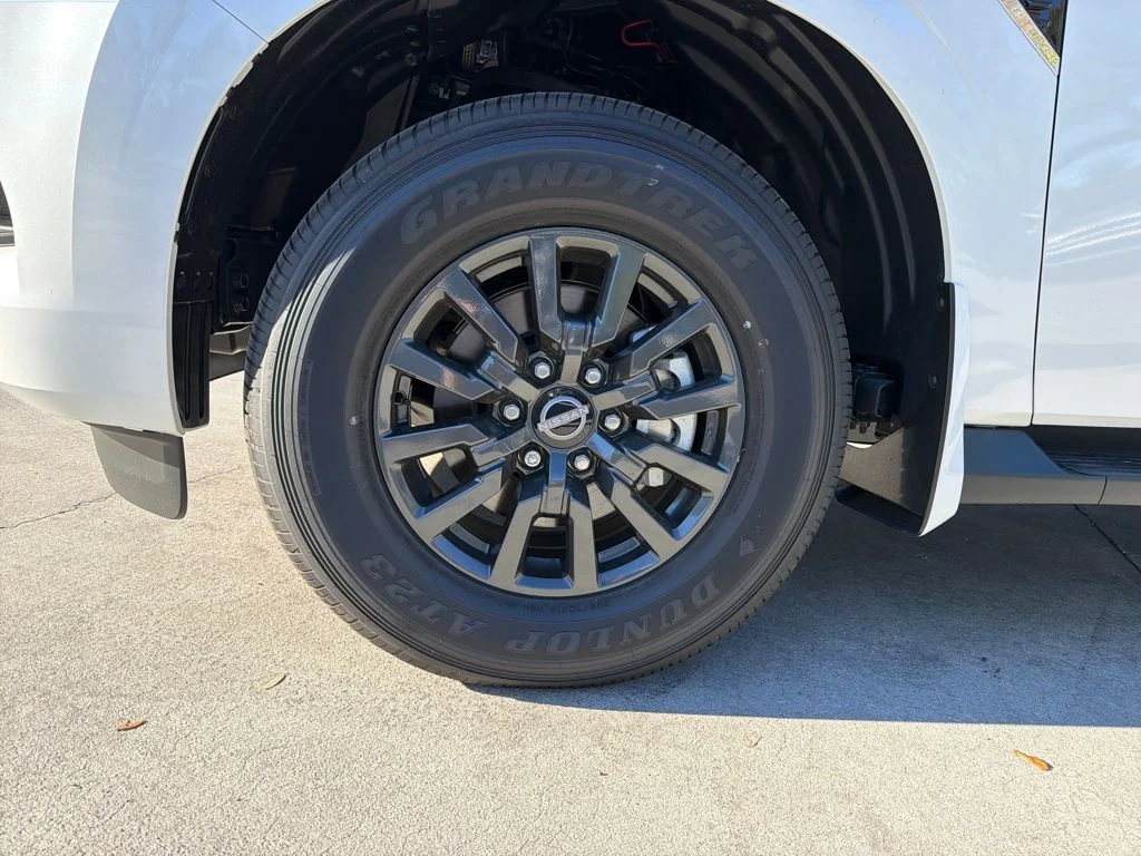 2026 Nissan Armada SV - Photo 11