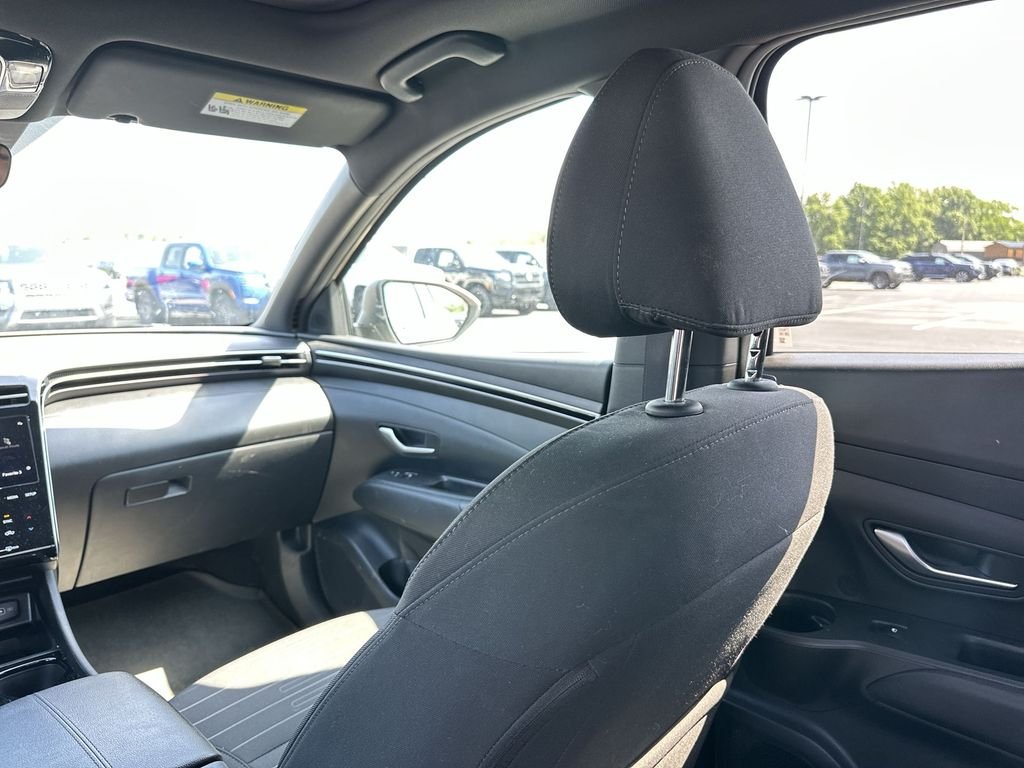 Used 2024 Beige Hyundai SEL image 11