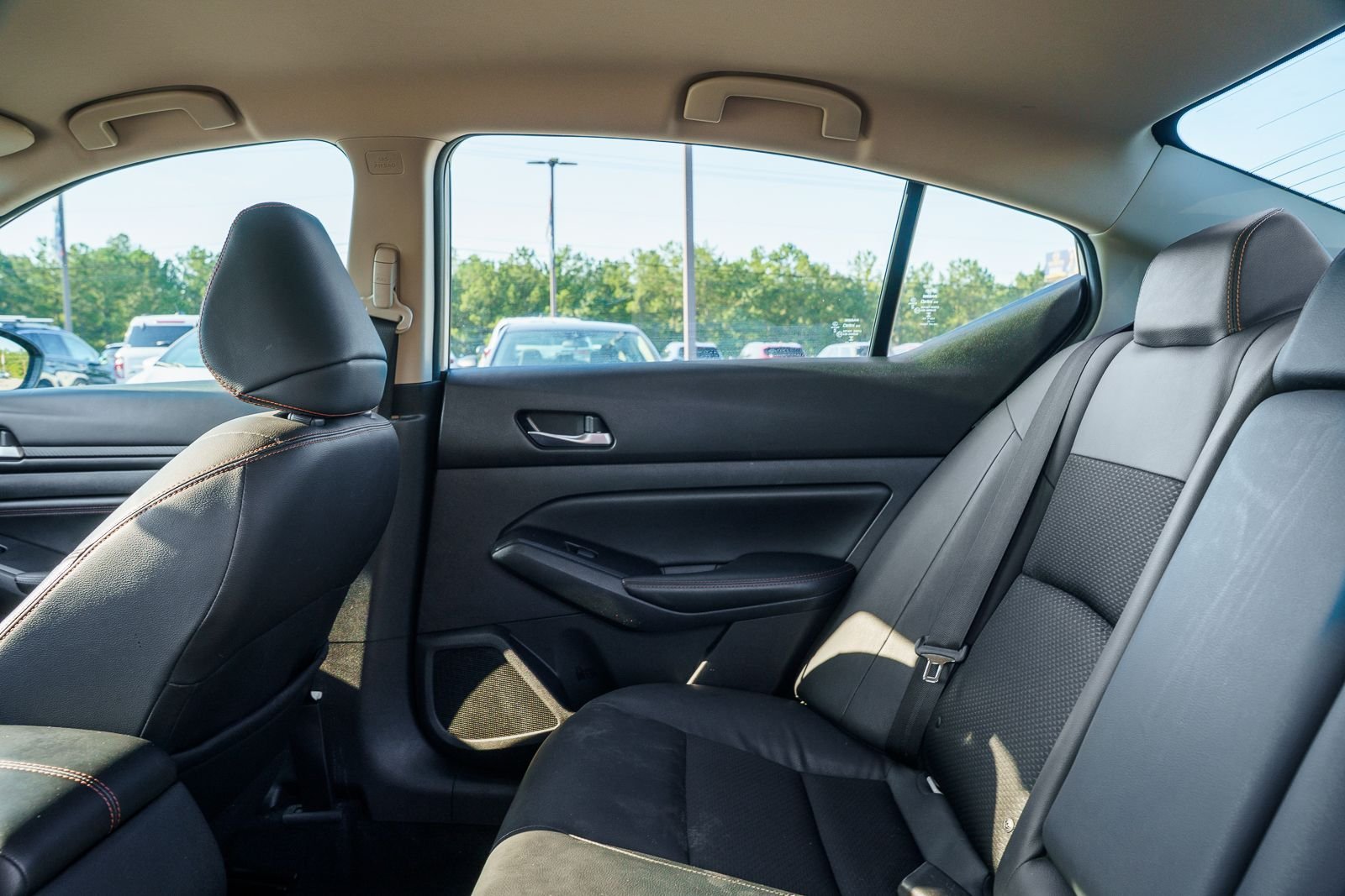 2020 Nissan Altima SR - Photo 17