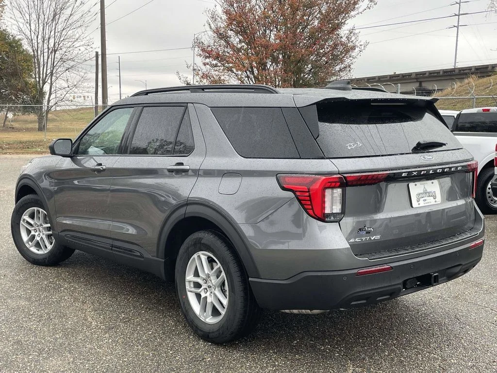 New 2026 Gray Ford Active image 5