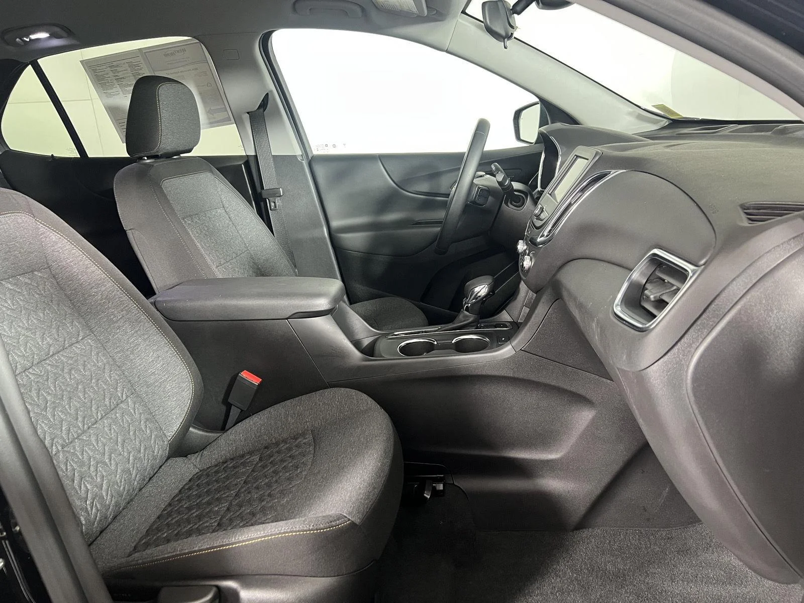 Used 2024 Mosaic Black Metallic Chevrolet LT image 43