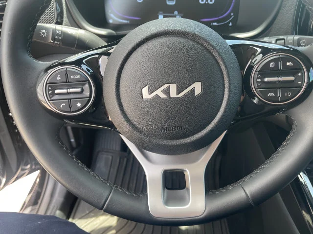 Used 2025 Black Kia EX image 15