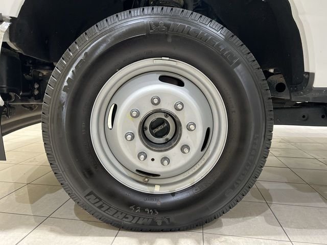Used 2023 White Ford XLT image 26