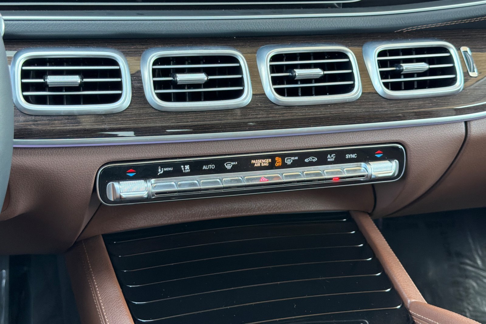 Certified Used 2026 Black Mercedes-Benz GLS 450 image 21