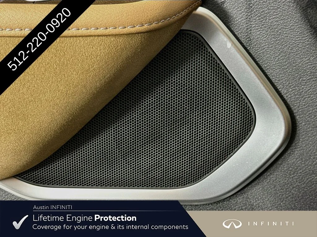 New 2027 White INFINITI LUXE image 23