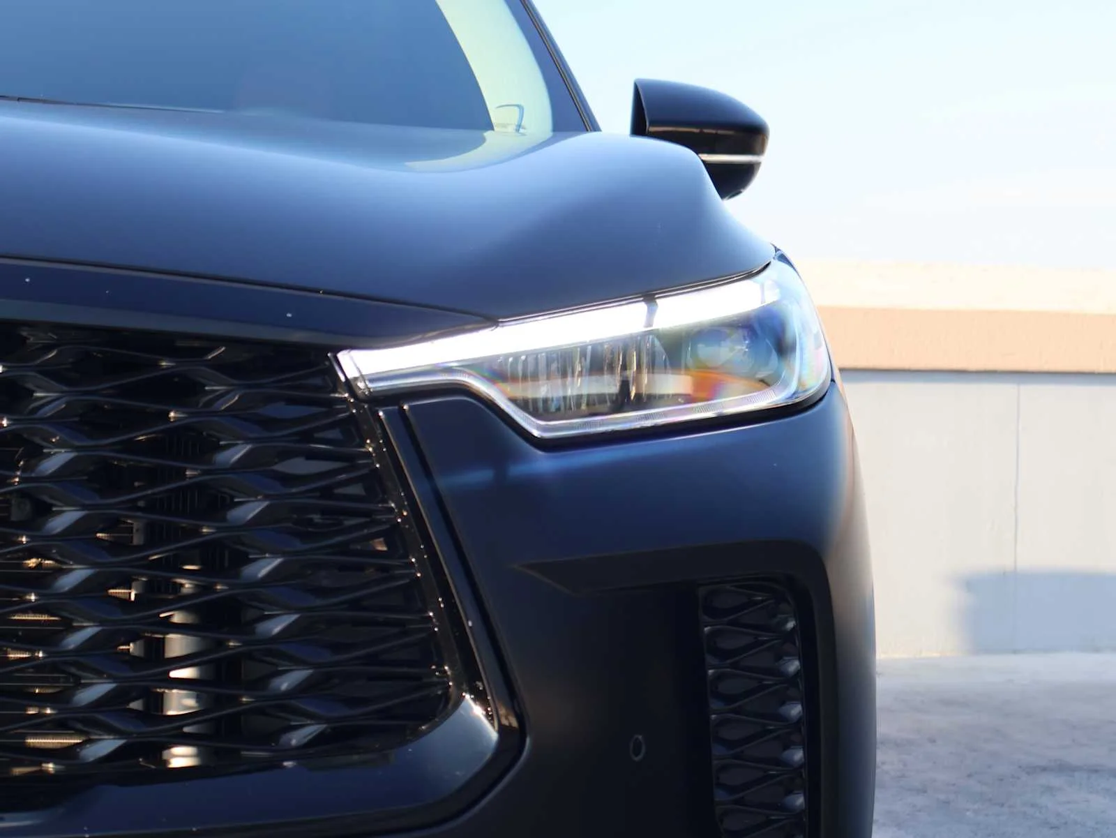 Certified Used 2023 Mineral Black INFINITI SENSORY image 7