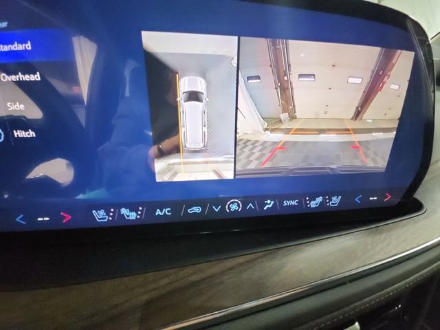 2026 Chevrolet Suburban High Country - Photo 18