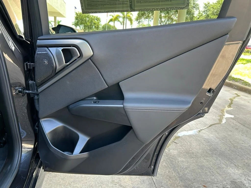 Used 2026 Gray BMW M50 xDrive image 32