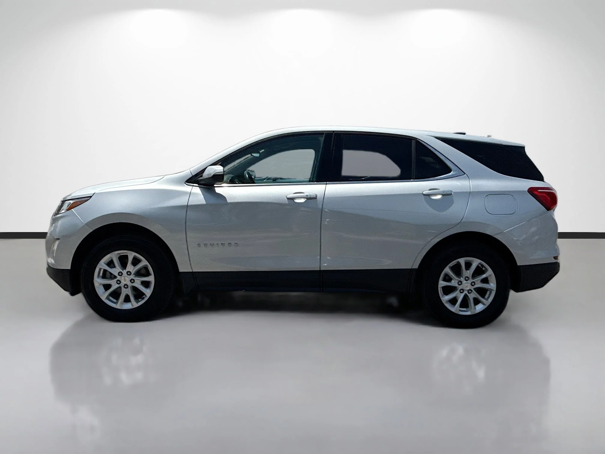 Used 2019 Silver Ice Metallic Chevrolet LT image 6
