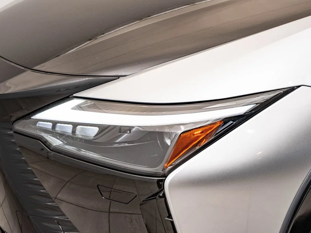 New 2026 Onyx Black Lexus 550e F Sport image 15