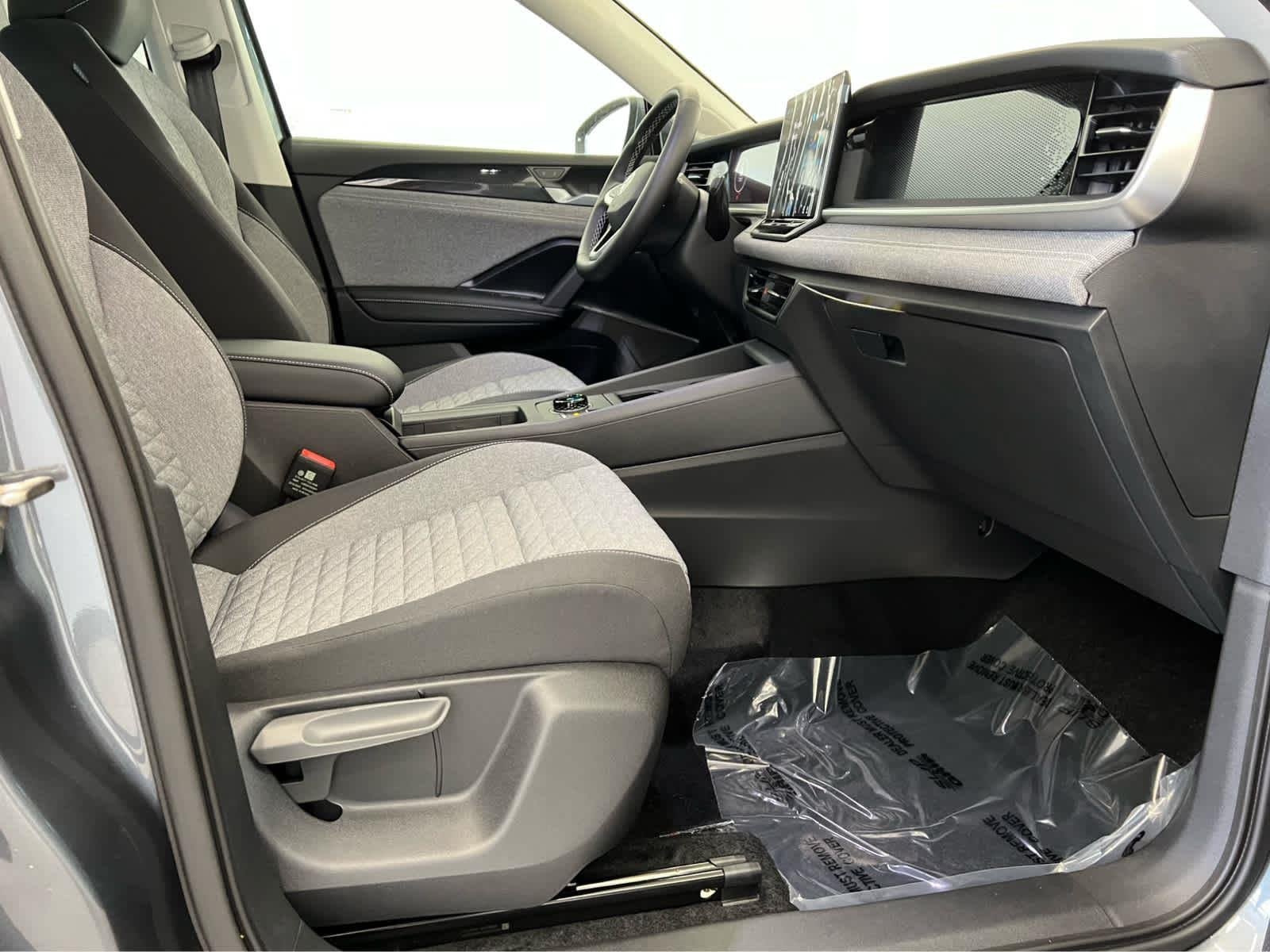 2026 Volkswagen Tiguan S - Photo 22
