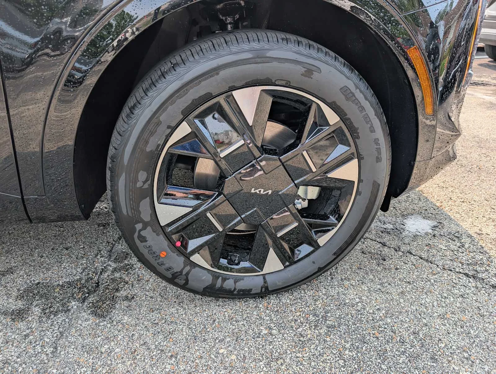 New 2027 Fusion Black Kia SX-Prestige image 3