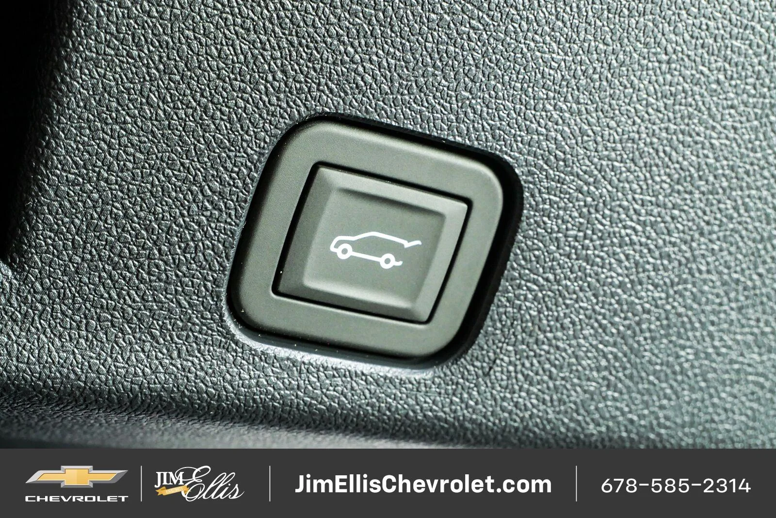New 2027 Sterling Gray Metallic Chevrolet Z71 image 33