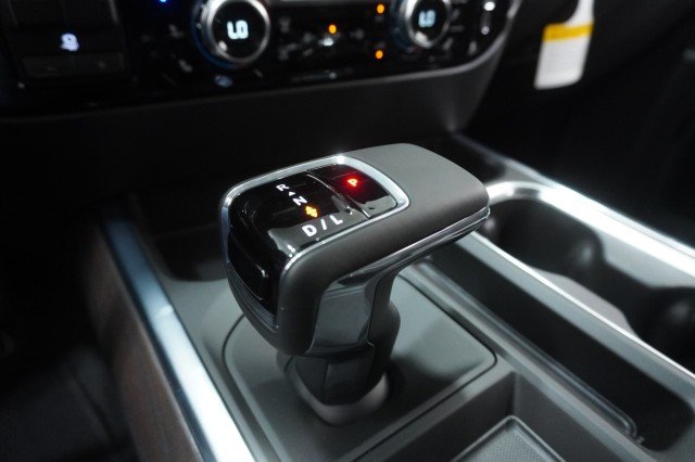 2026 GMC Sierra 1500 SLT - Photo 35