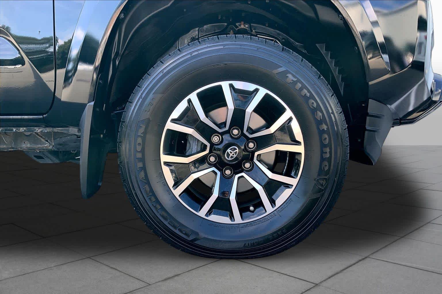 Used 2020 Midnight Black Metallic Toyota TRD Sport image 11