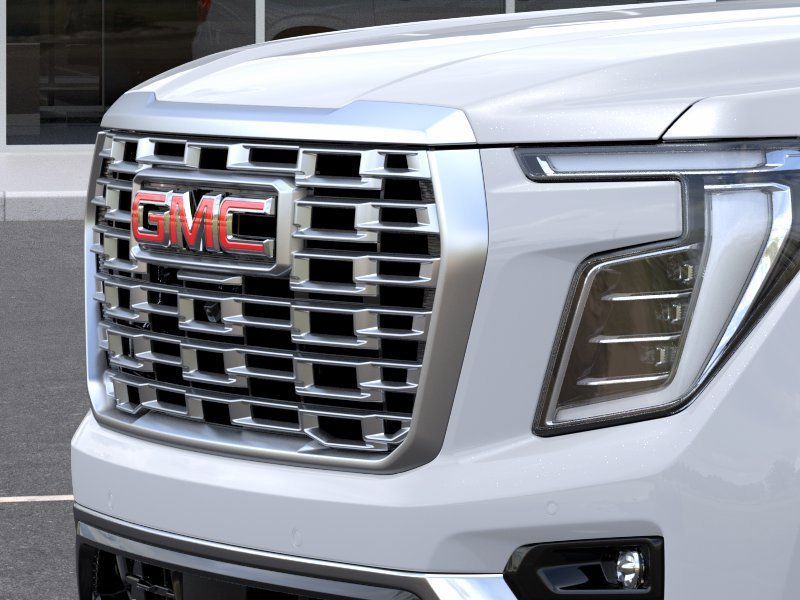 2026 GMC Yukon XL Denali - Photo 13