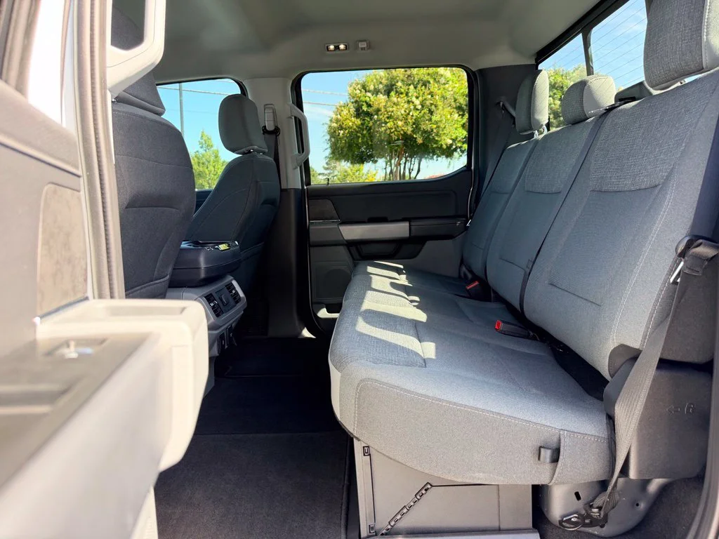 Used 2024 White Ford XLT image 17