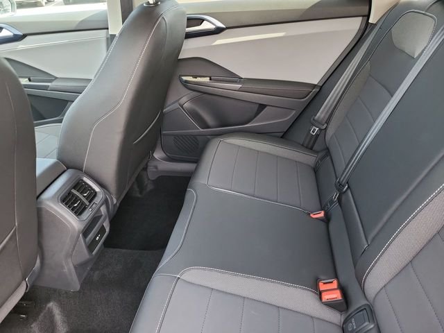 New 2024 Silver Volkswagen 1.5T SE image 13