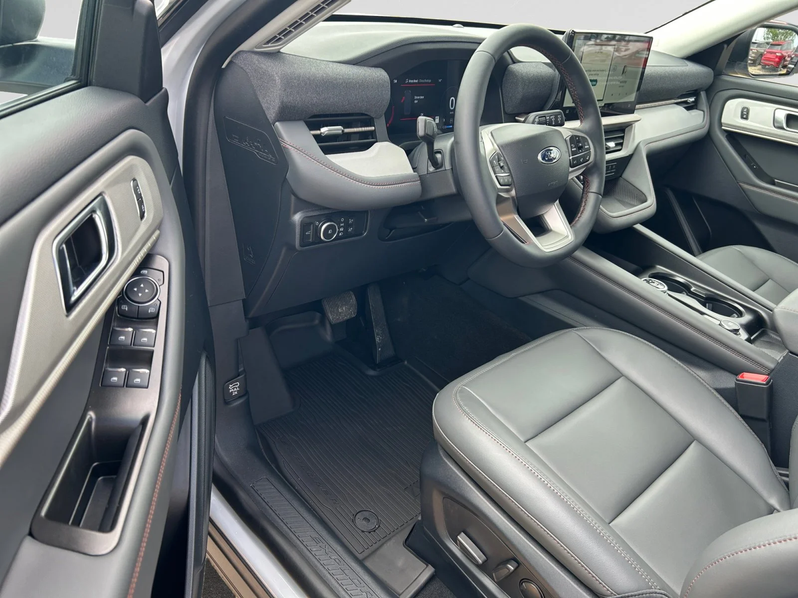 New 2026 Space White Metallic Ford Active w/200A Pkg image 13