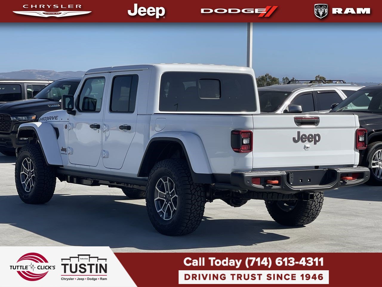 New 2026 Bright White Clearcoat Jeep Mojave image 4
